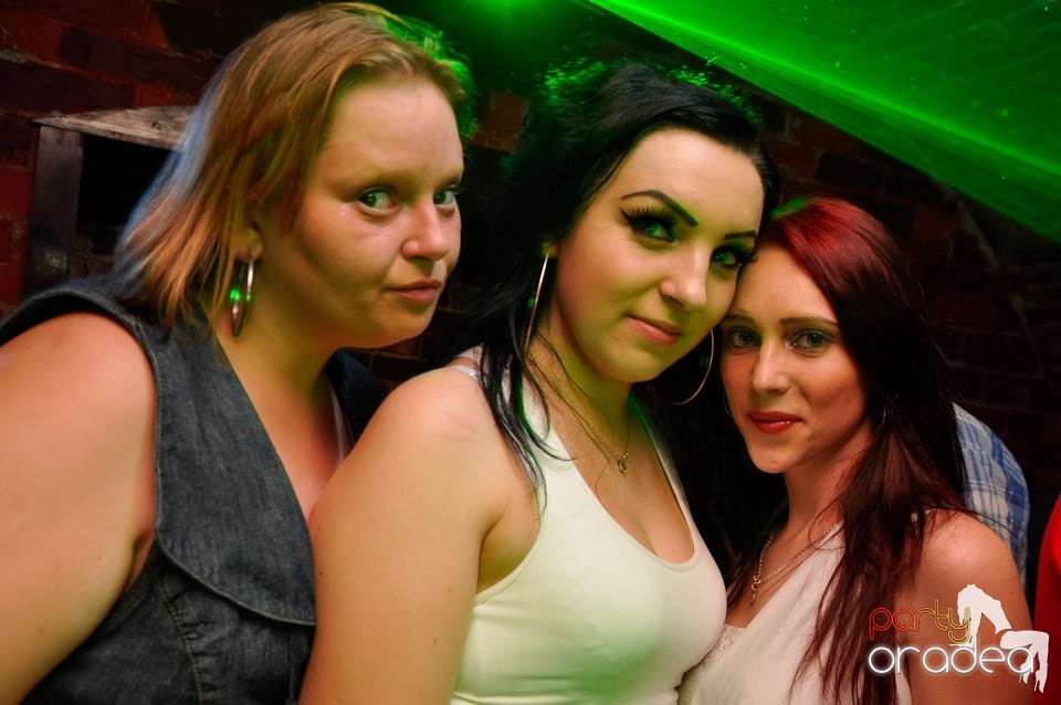 Red Bull Party în Club Escape, 