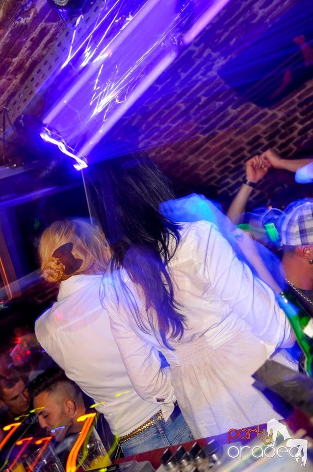 Red Bull Party în Escape, 