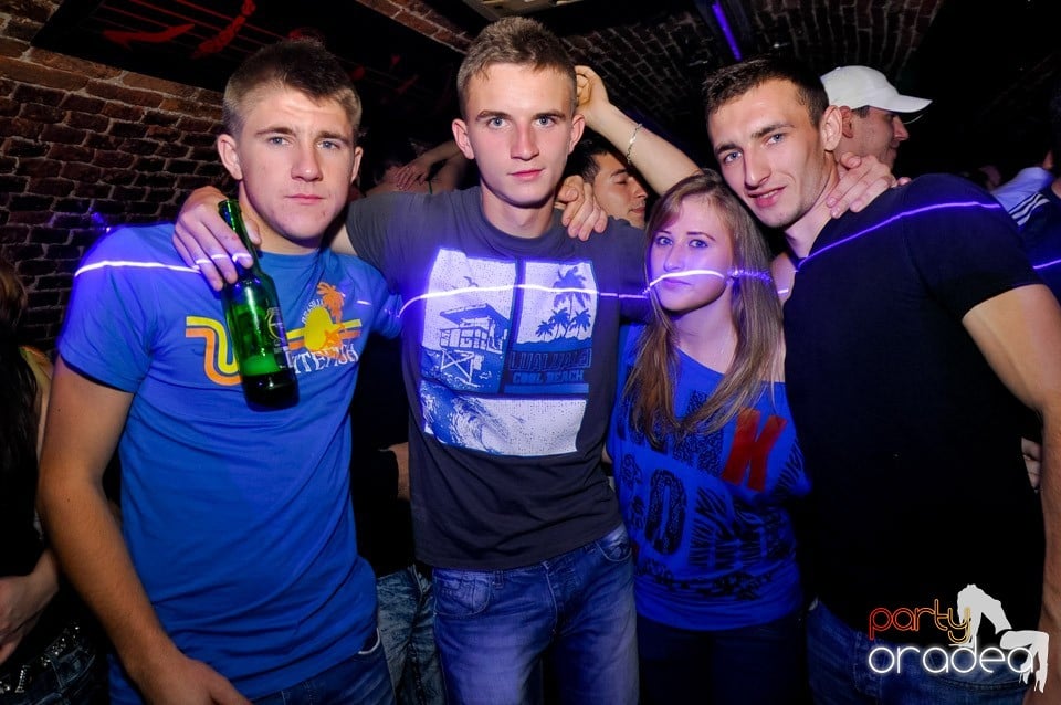 Red Bull Party în Escape, 