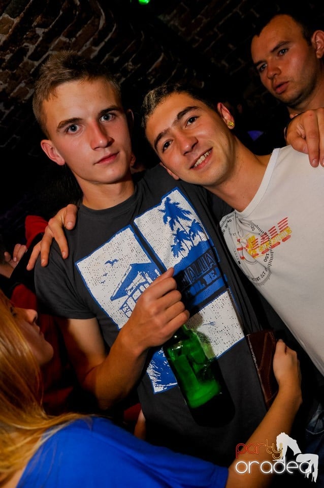 Red Bull Party în Escape, 