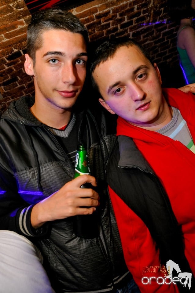 Red Bull Party în Escape, 