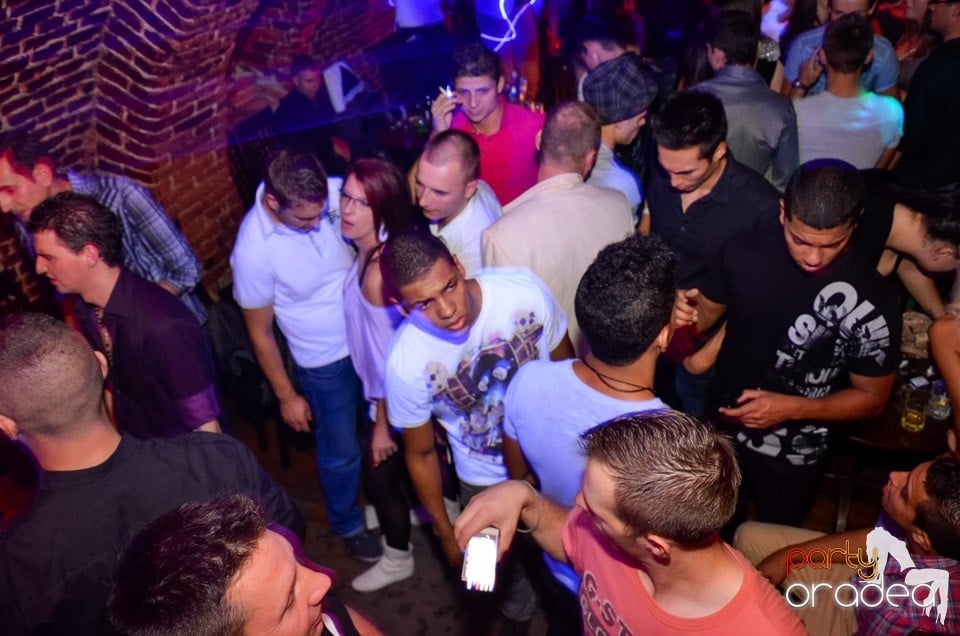 RedBull Party în Club Escape, 