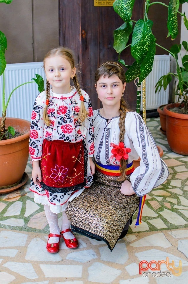 Regal Folcloric, Casa de Cultură a Sindicatelor din Oradea