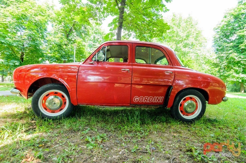 Renault Dauphine Gardini 1967, Crazy Tuning