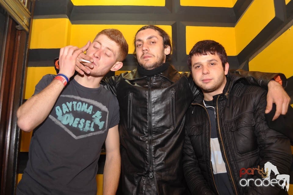 Renegades Show în Hole Pub, 