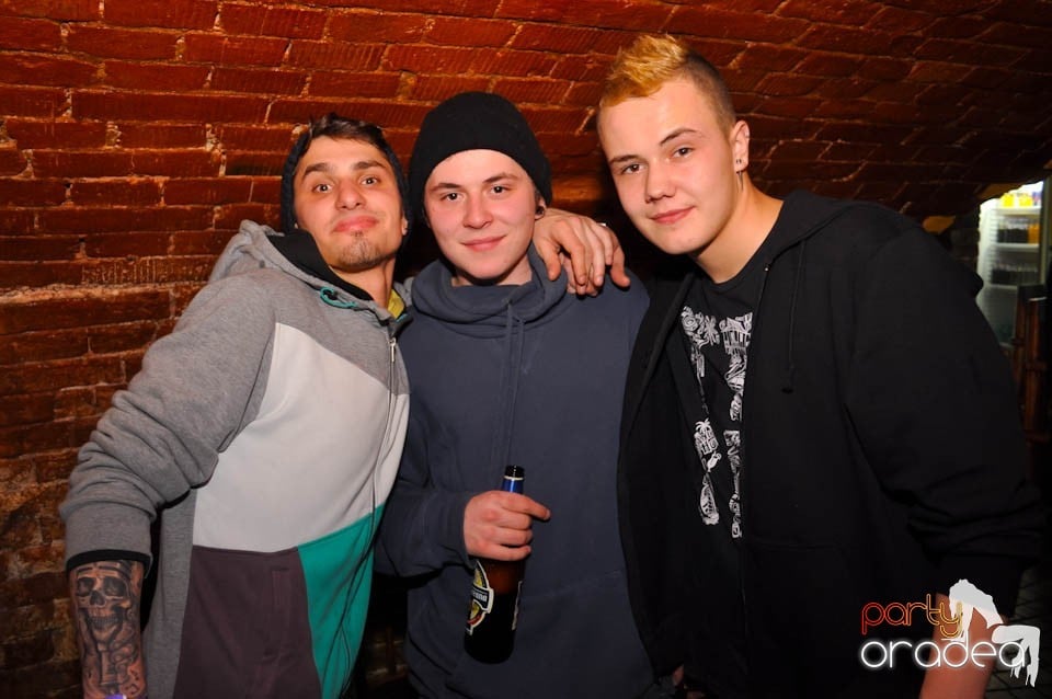 Renegades Show în Hole Pub, 