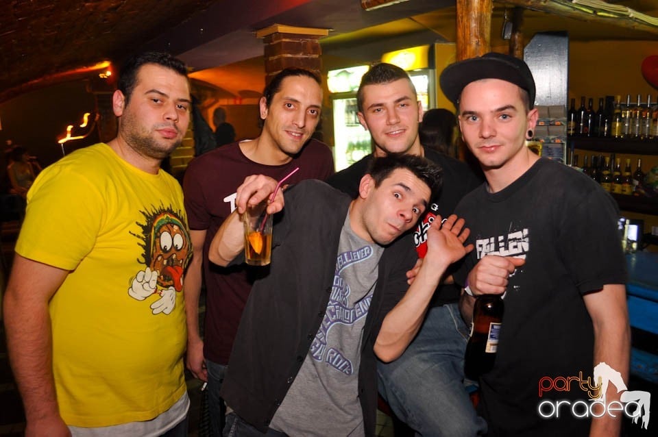 Renegades Show în Hole Pub, 