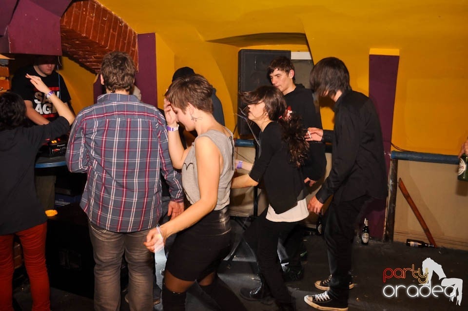 Renegades Show în Hole Pub, 