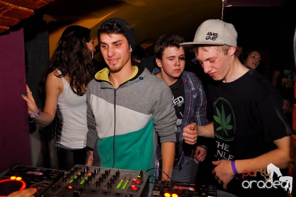 Renegades Show în Hole Pub, 