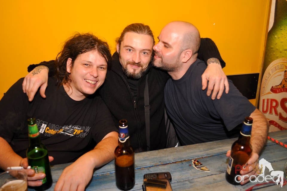 Renegades Show în Hole Pub, 