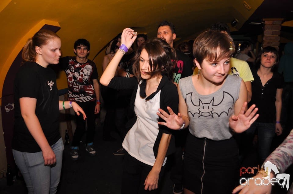 Renegades Show în Hole Pub, 