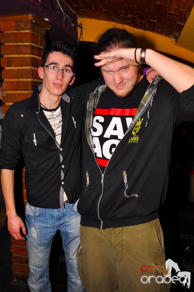 Renegades Show în Hole Pub, 