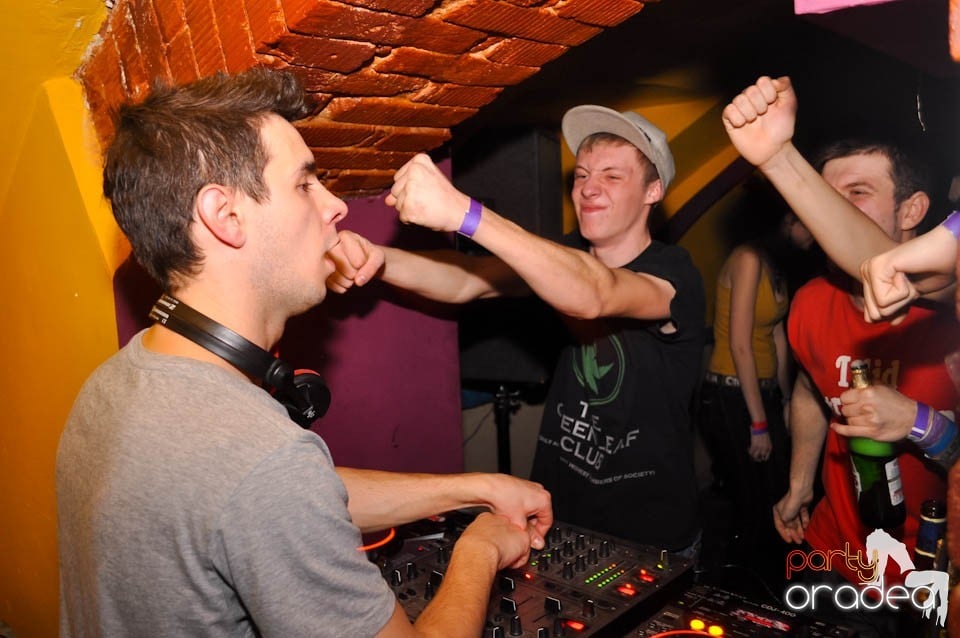 Renegades Show în Hole Pub, 