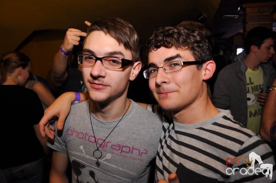 Renegades Show în Hole Pub, 