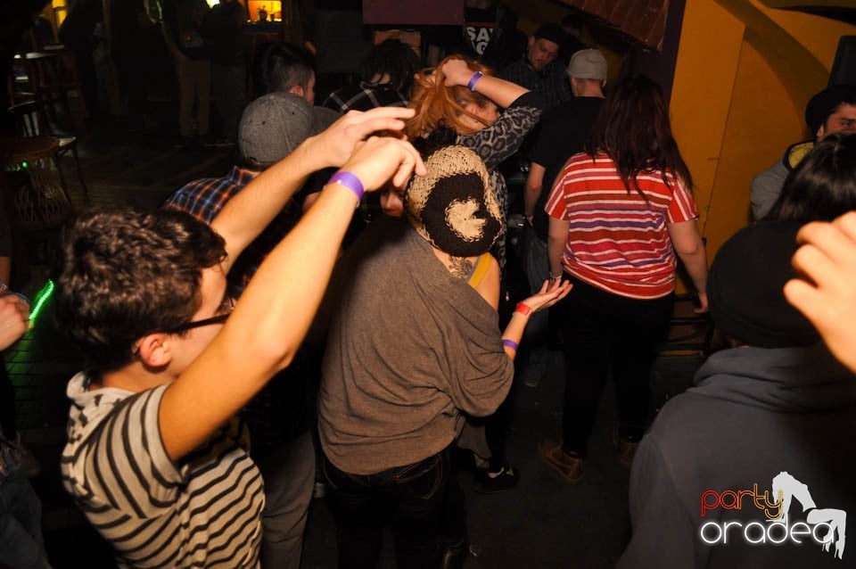 Renegades Show în Hole Pub, 