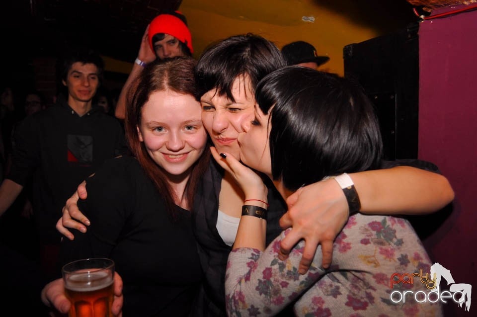 Renegades Show în Hole Pub, 