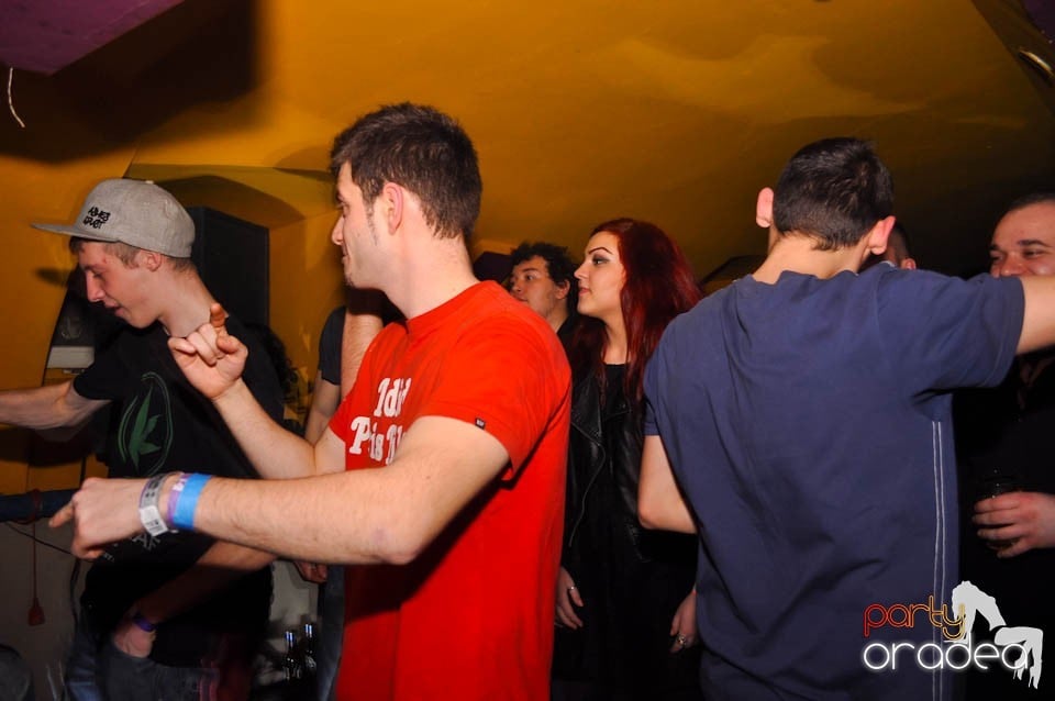 Renegades Show în Hole Pub, 