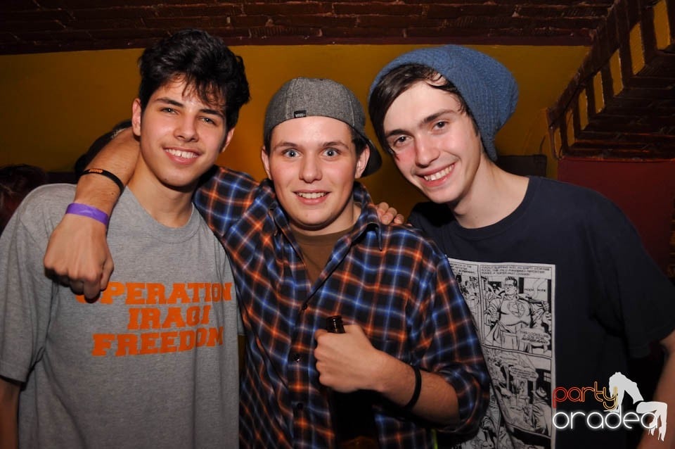 Renegades Show în Hole Pub, 