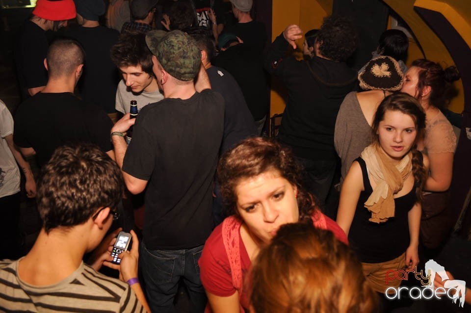 Renegades Show în Hole Pub, 