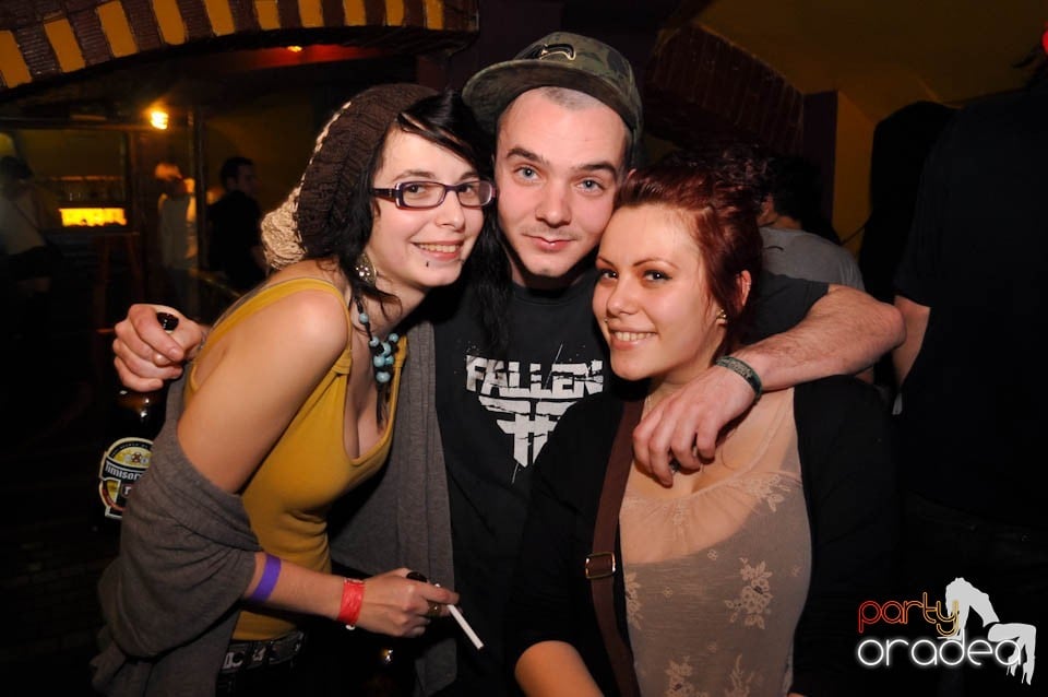 Renegades Show în Hole Pub, 