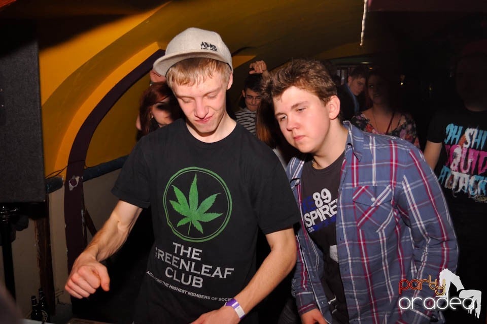 Renegades Show în Hole Pub, 