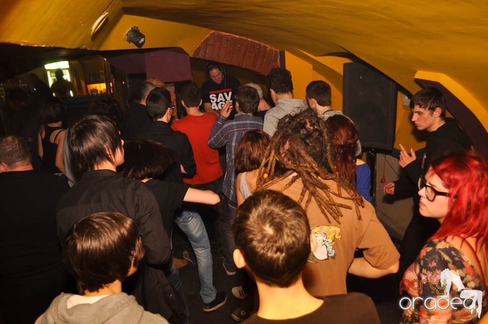 Renegades Show în Hole Pub, 