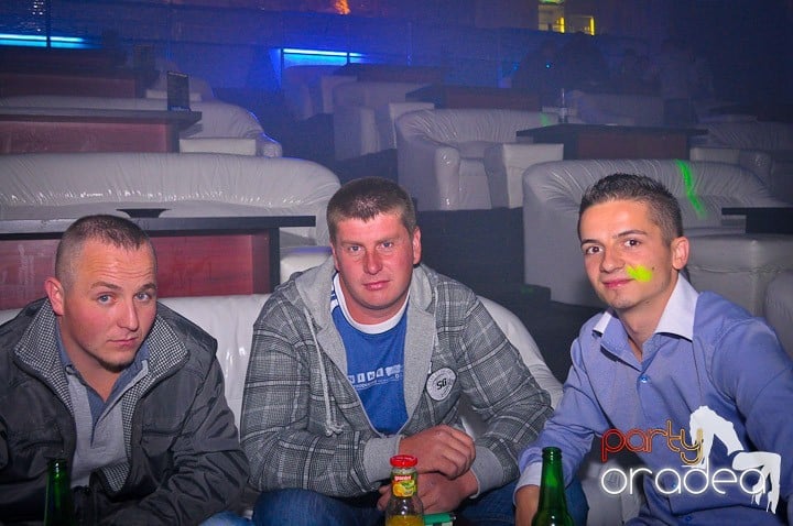 Replay Party în No Problem, 