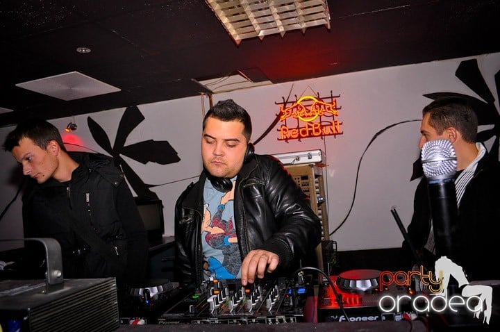 Replay Party în No Problem, 