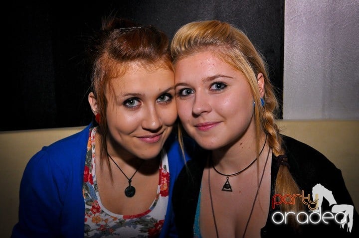 Replay Party în No Problem, 