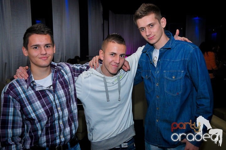 Replay Party în No Problem, 