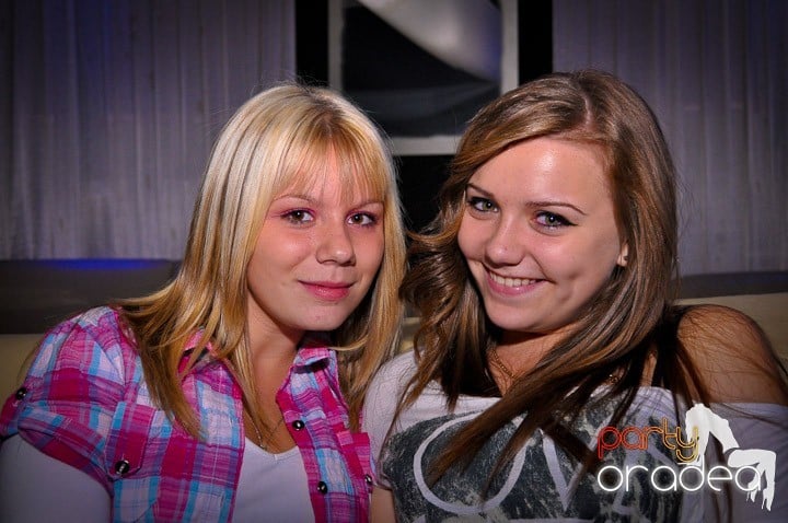 Replay Party în No Problem, 