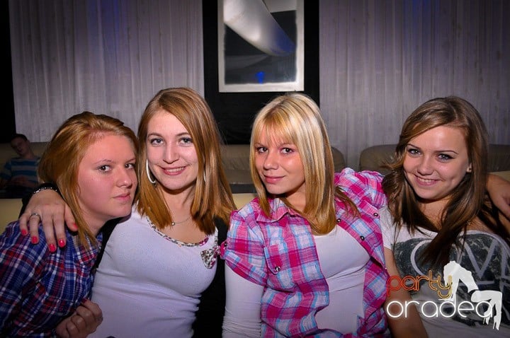 Replay Party în No Problem, 