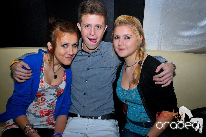 Replay Party în No Problem, 