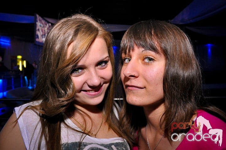 Replay Party în No Problem, 