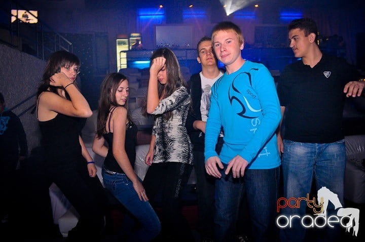 Replay Party în No Problem, 