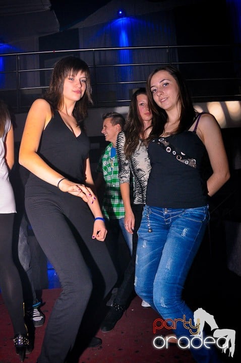 Replay Party în No Problem, 