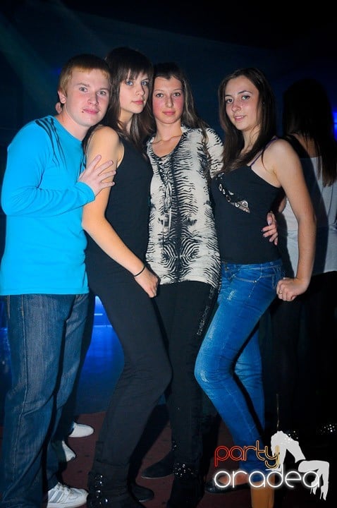 Replay Party în No Problem, 