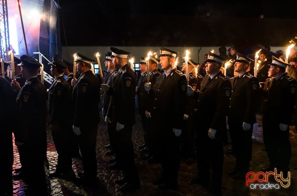 Retragerea cu torţe a cadrelor militare, Oradea