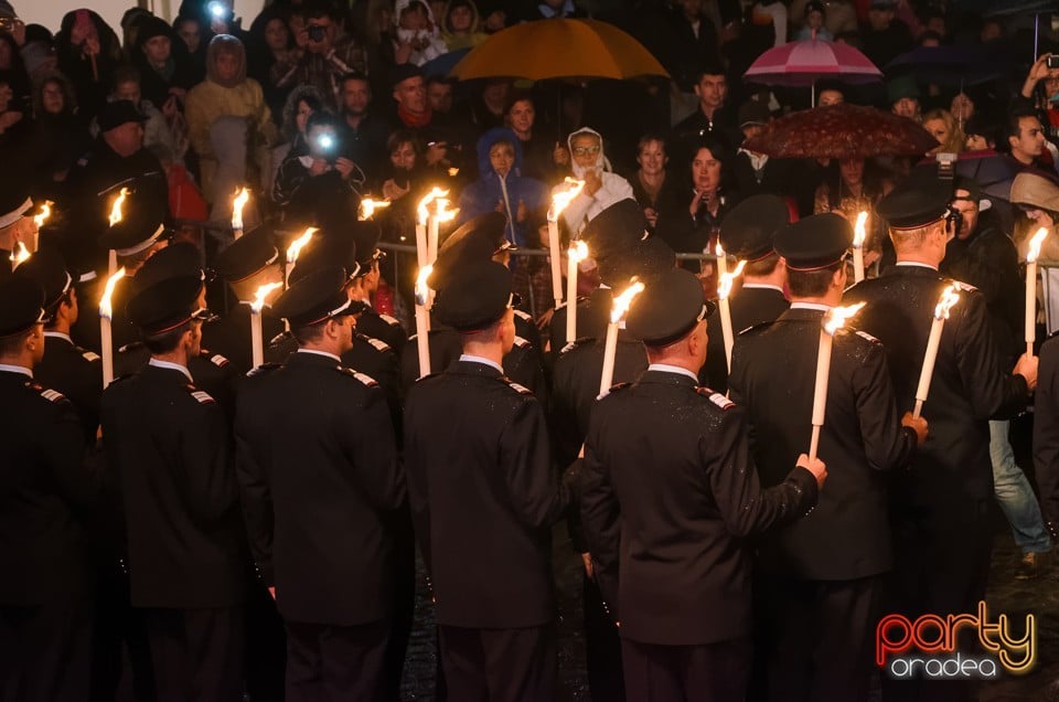 Retragerea cu torţe a cadrelor militare, Oradea