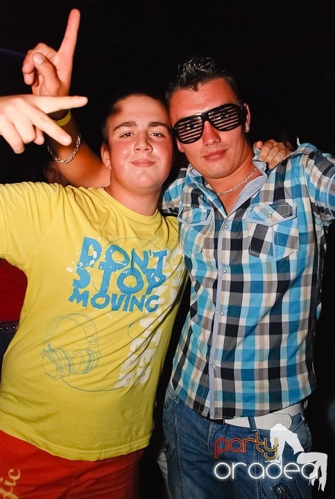Retro & Classic House Party,