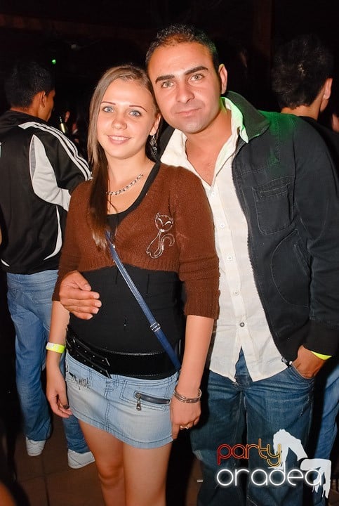 Retro & Classic House Party,