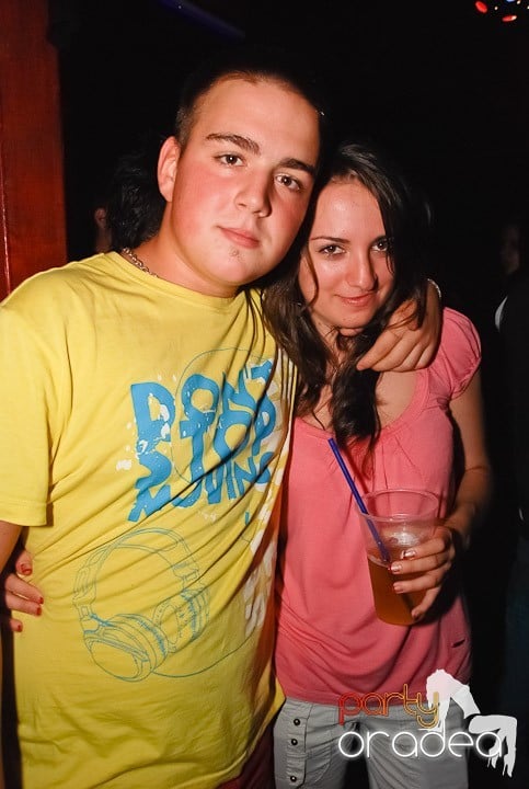 Retro & Classic House Party,