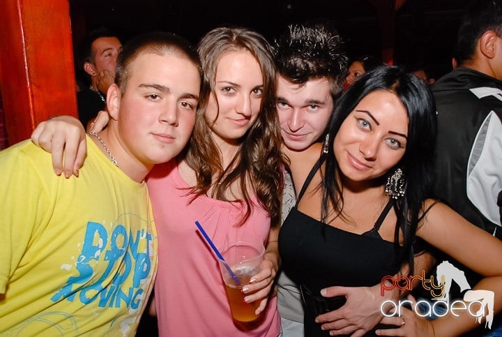 Retro & Classic House Party,