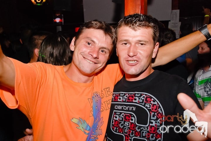 Retro & Classic House Party,