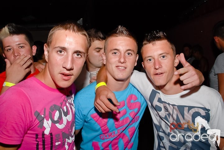 Retro & Classic House Party,
