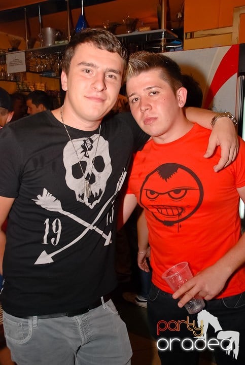 Retro & Classic House Party,