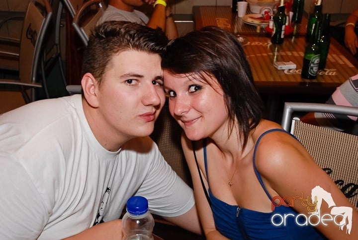 Retro & Classic House Party,