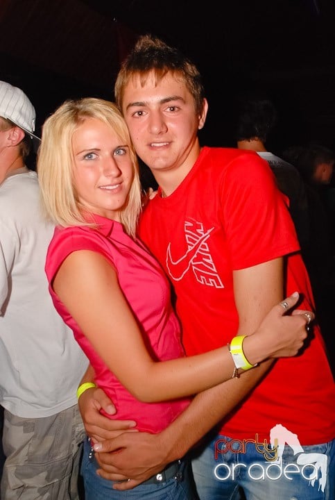Retro & Classic House Party,