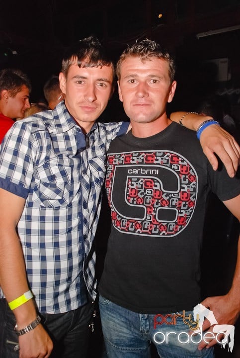 Retro & Classic House Party,