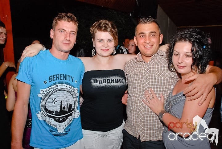 Retro & Classic House Party,